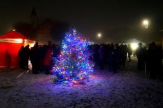 Rozsvícení vánočního stromu a betlému